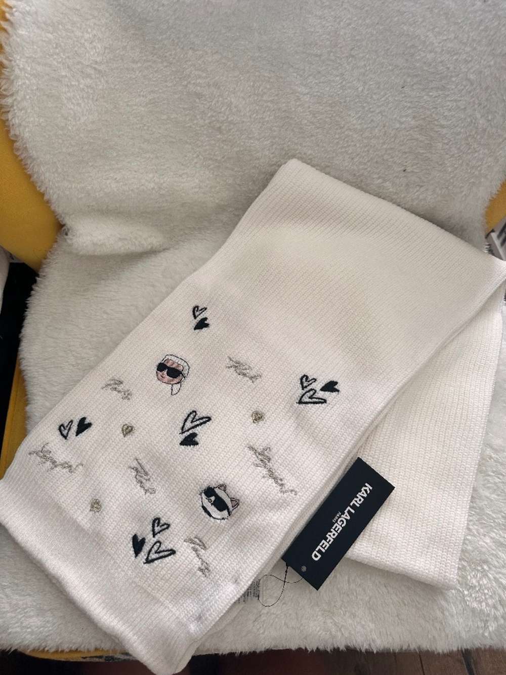 Karl Lagerfeld - Embroidered Knit Scraf